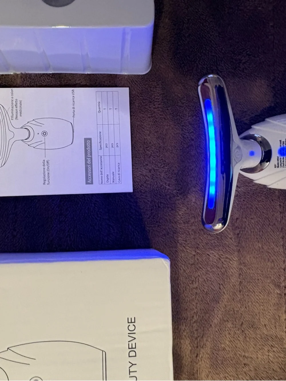 Wireless Handheld Massager beauty device - White